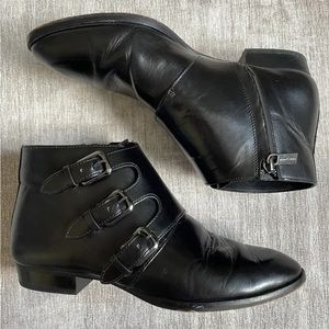 Michael Kors 7M Leather Booties